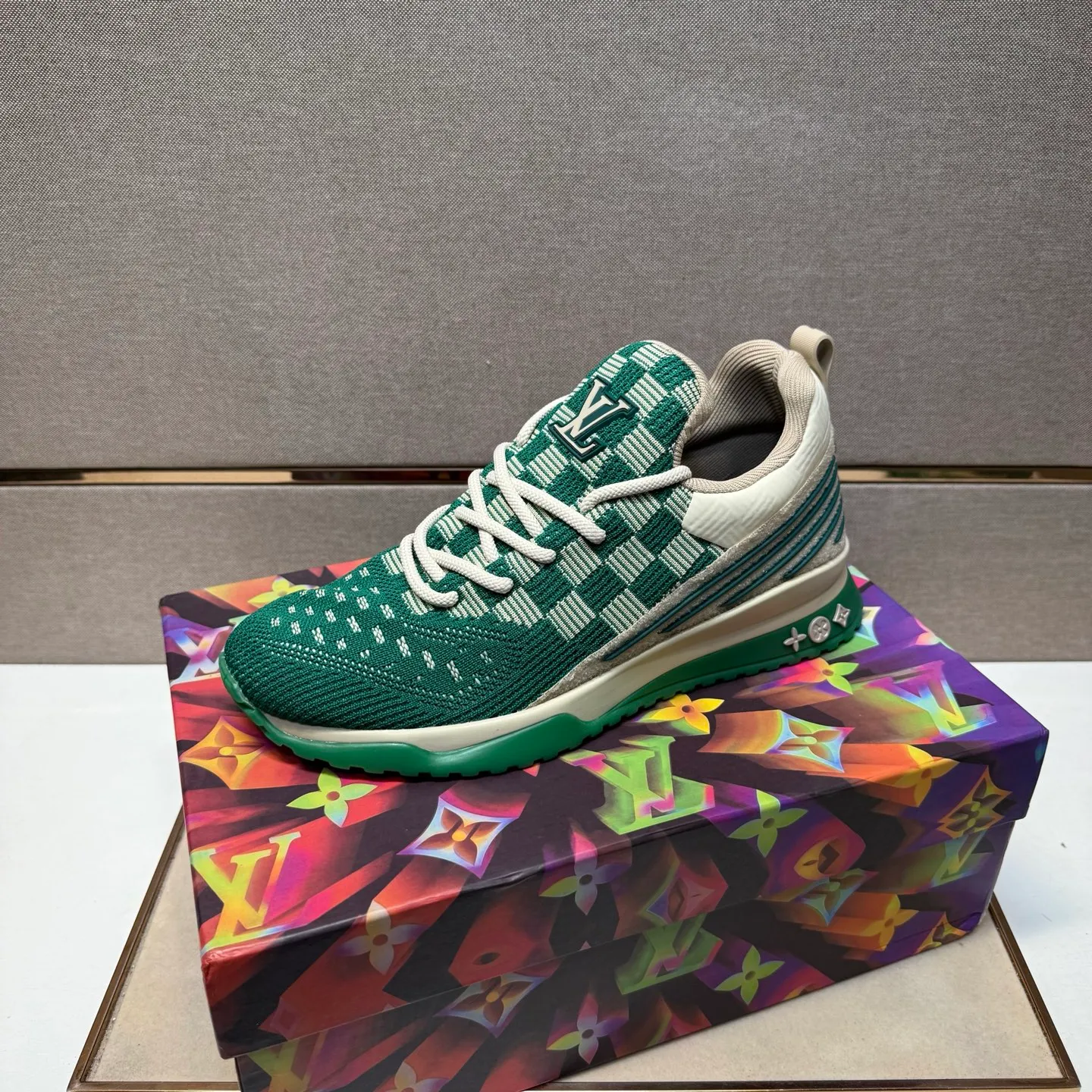 ⬛️Men's shoes 💰p480 [LV～] Men's casual shoes 2025z cabinet sales simultaneously 🔶Size: 38-44 #️⃣ 🔷7 colors🔜The upper is made of multi-material splicing➕Mesh lining, comfortable and breathable, sole: original comfortable and wear-resistant outsole, ⚠️real thing📱photographed🎬real thing is better📢📢📢